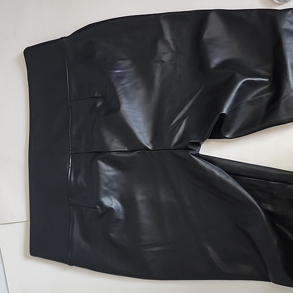 NINE WEST FAUX LEATHER  LEGGINGS/ SIZE  L - Picture 8 of 11